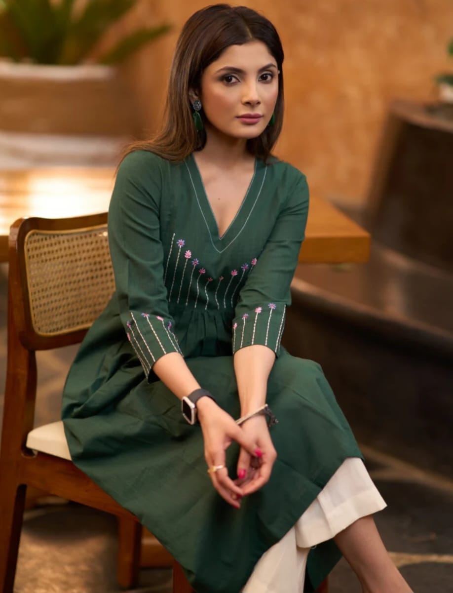 Vanya Forest Green Pleated Cotton Slub Kurta Set