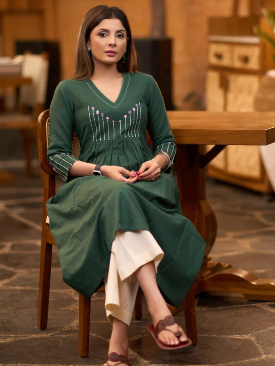 Vanya Forest Green Pleated Cotton Slub Kurta Set