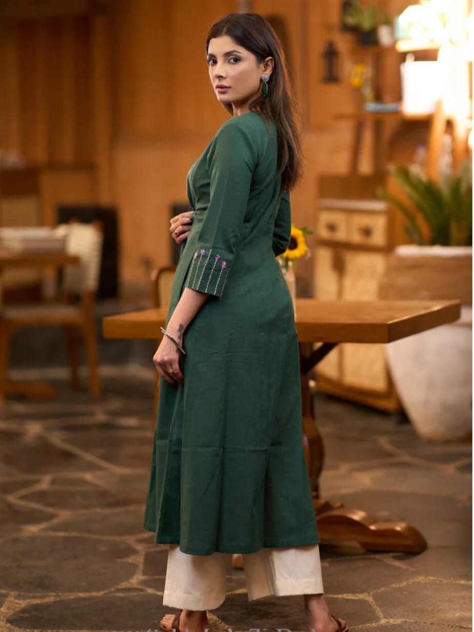 Vanya Forest Green Pleated Cotton Slub Kurta Set