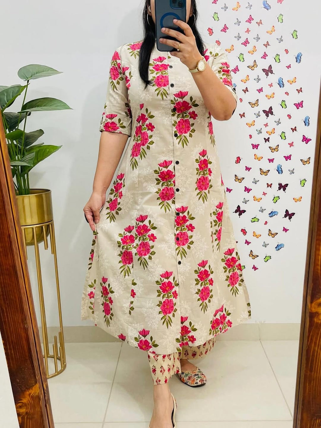 Sardar Cream Floral Cotton Kurti Pant Set