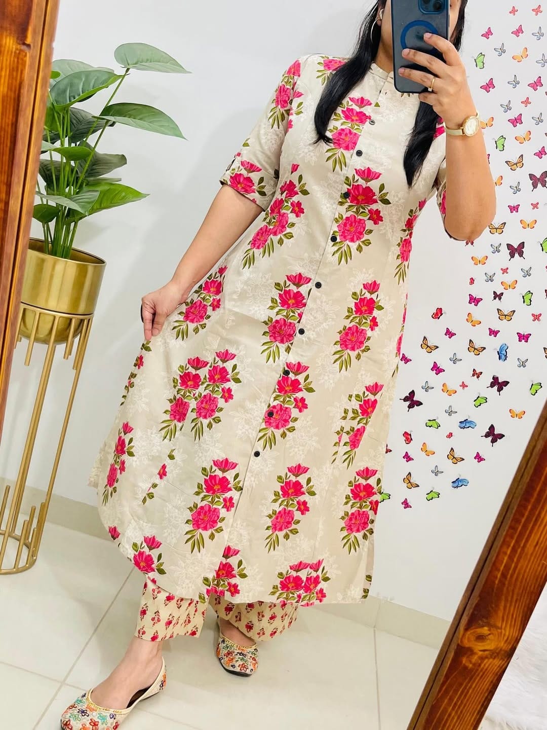 Sardar Cream Floral Cotton Kurti Pant Set