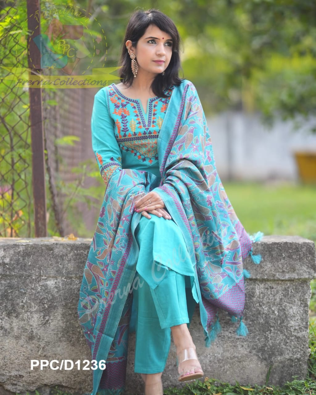 Azure Handloom Aari Embroidered Suit Set