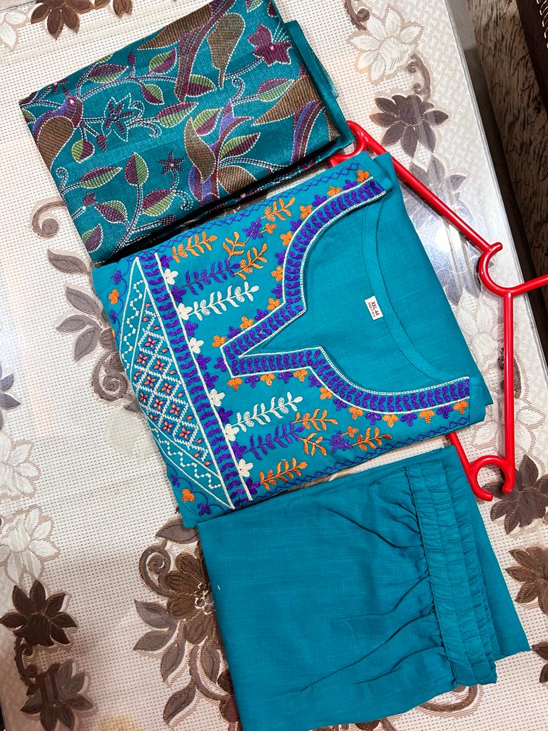Azure Handloom Aari Embroidered Suit Set