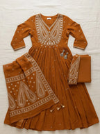 Zariya Luxe Anarkali Kurta Set